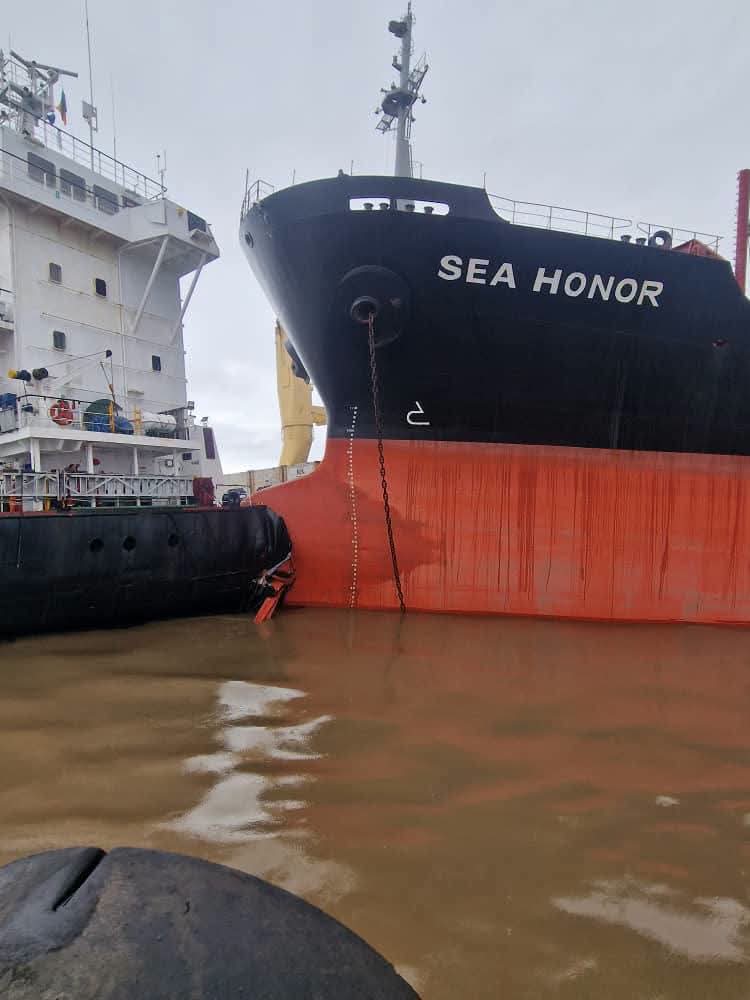 Cameroun | ACCIDENT DE NAVIRES AU PORT DE DOUALA-BONABÉRI: LE CHENAL OPÉRATIONNEL Cameroun | ACCIDENT DE NAVIRES AU PORT DE DOUALA-BONABÉRI: LE CHENAL OPÉRATIONNEL